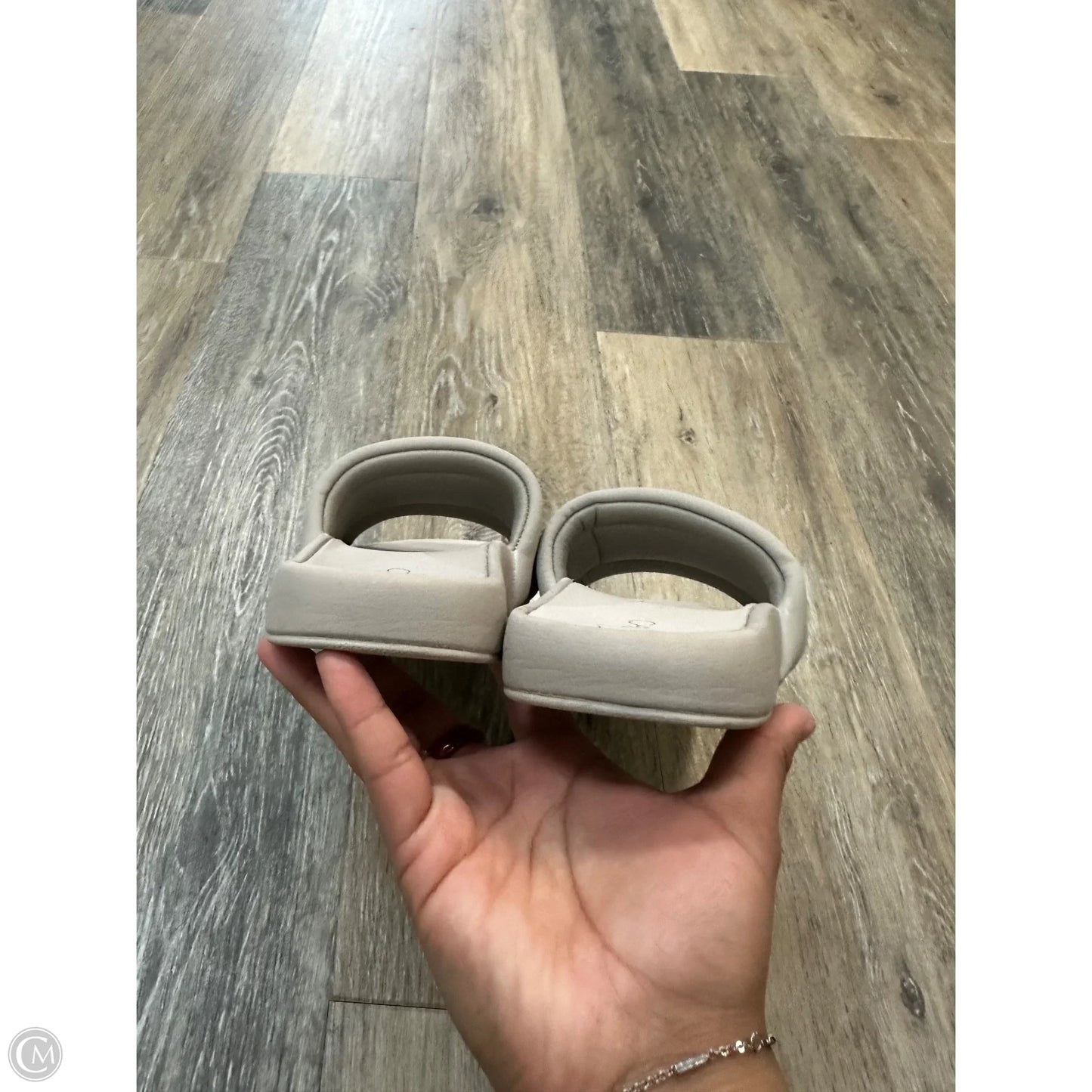 Sandals Flats By Calia In Grey, Size: 8