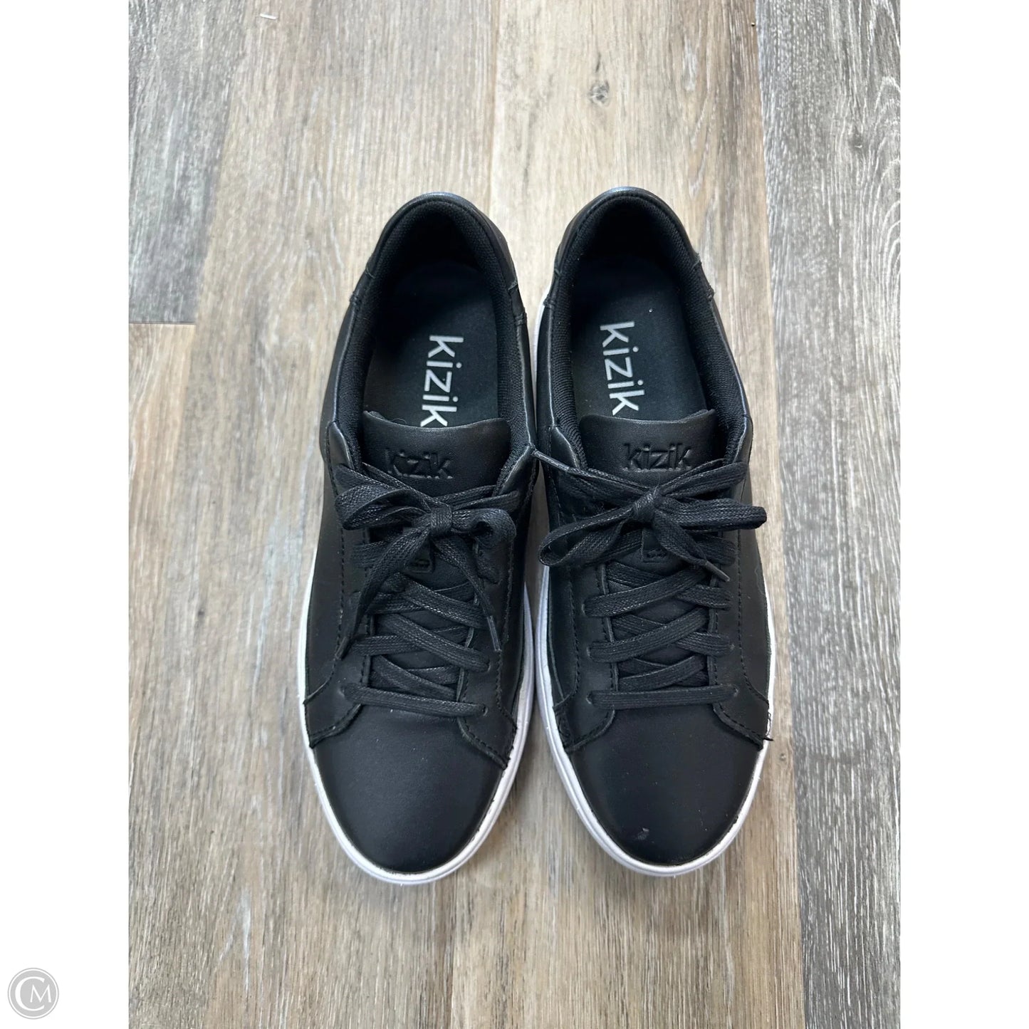 Shoes Sneakers By Kiziks In Black, Size: 9.5
