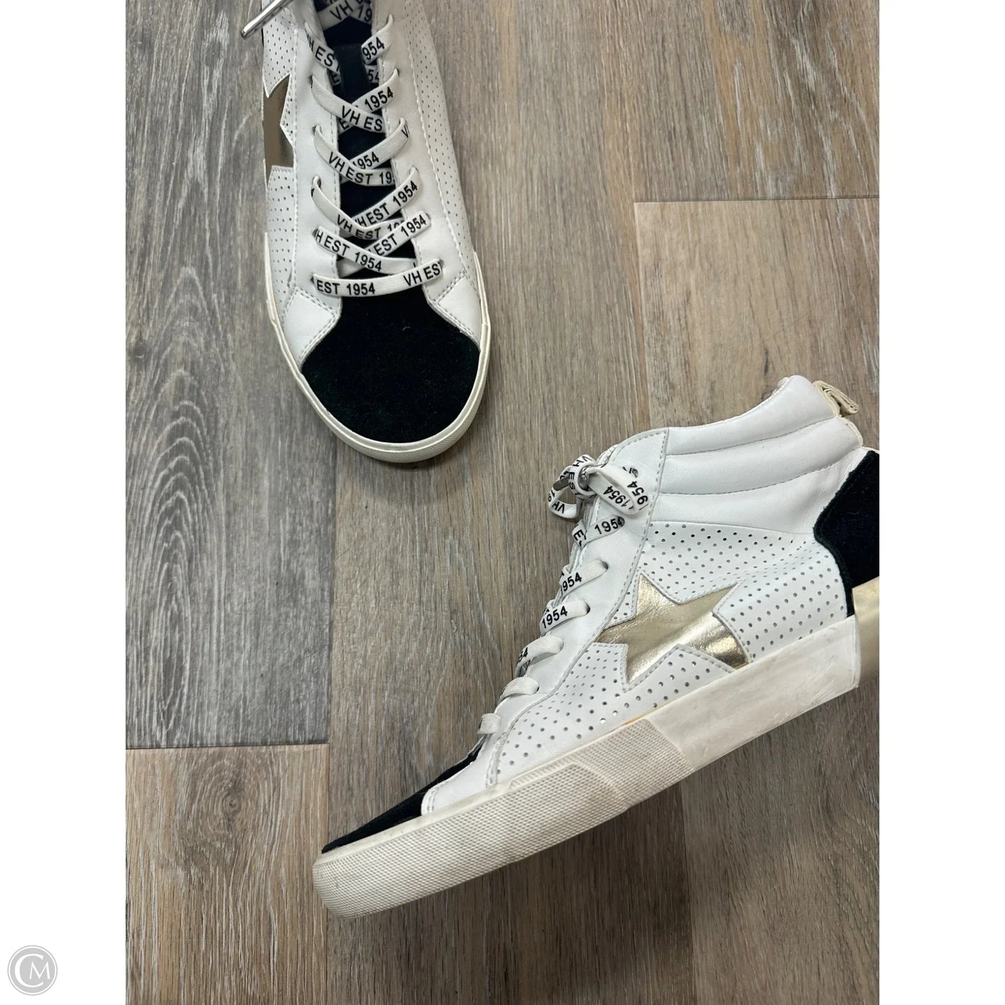 Shoes Sneakers By Vintage Havana In Black & White, Size: 11