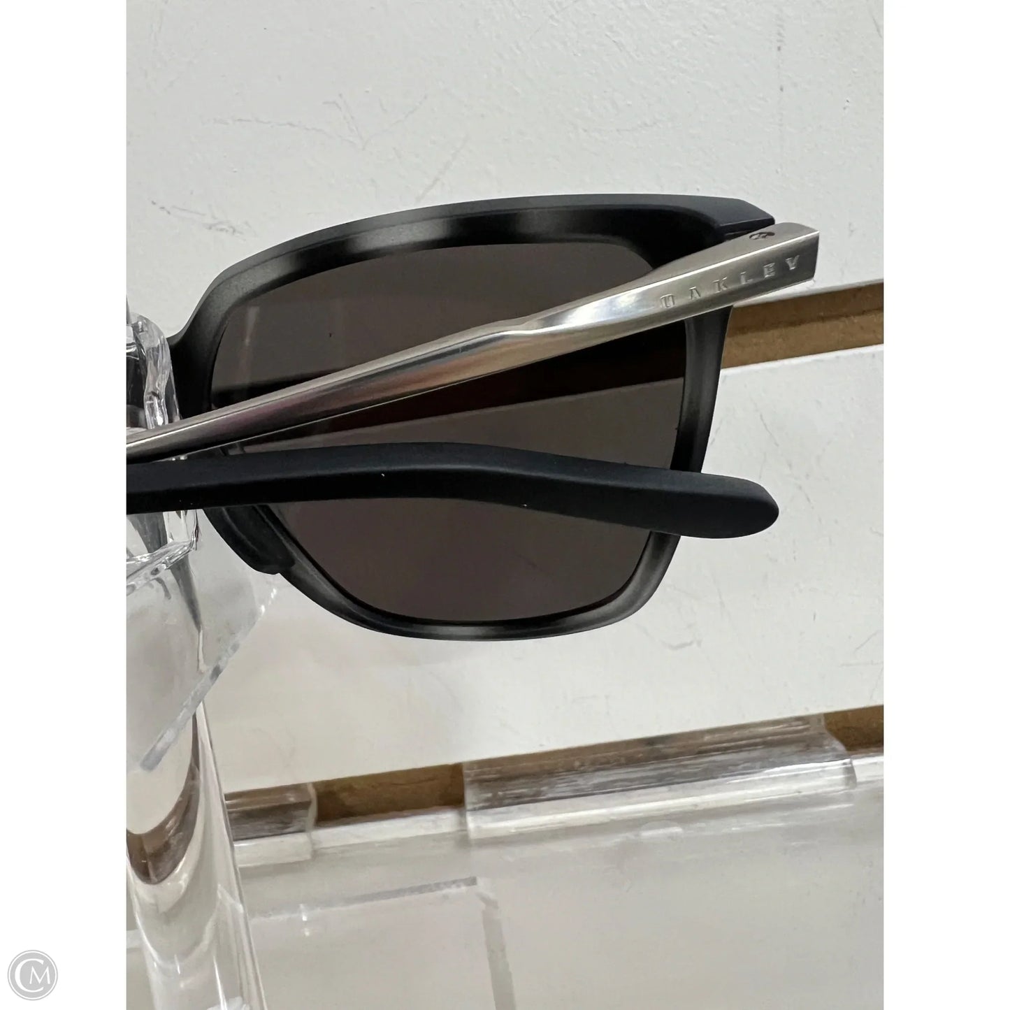 Sunglasses By Oakley, Size: