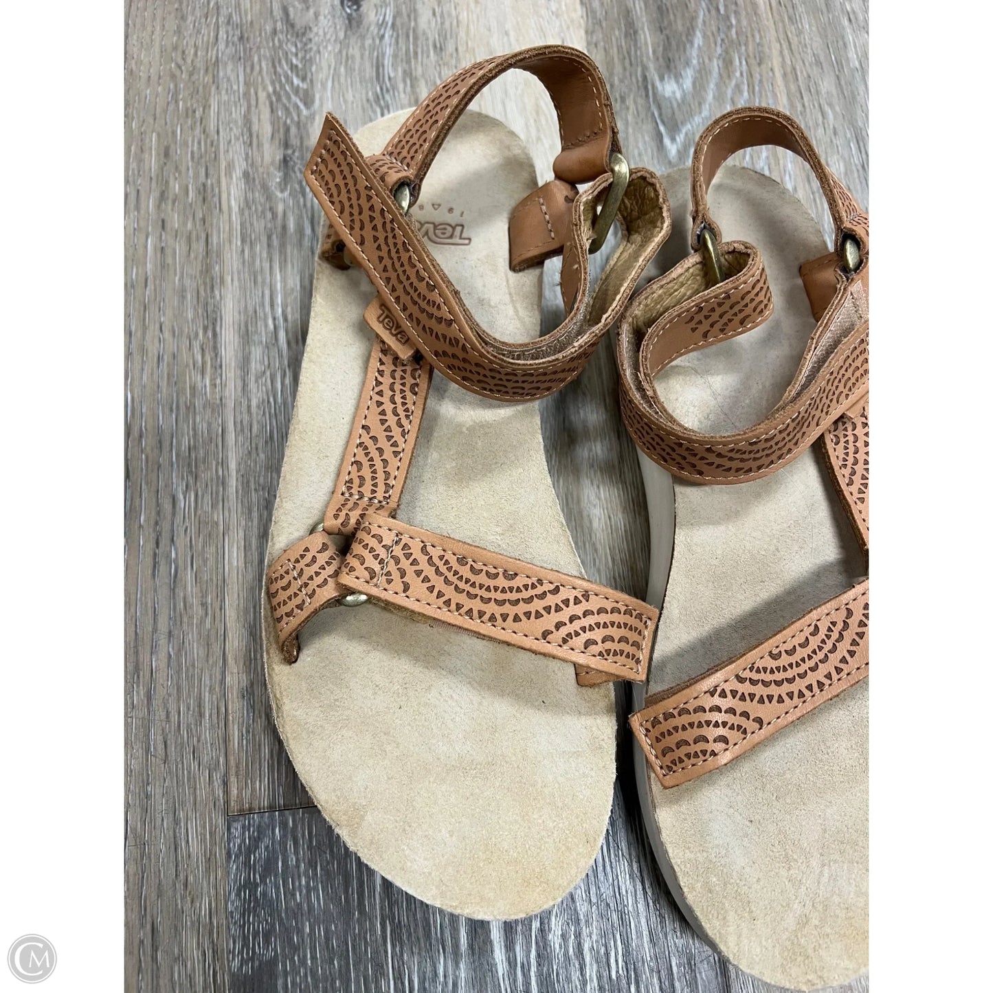 Sandals Flats By Teva In Tan, Size: 9
