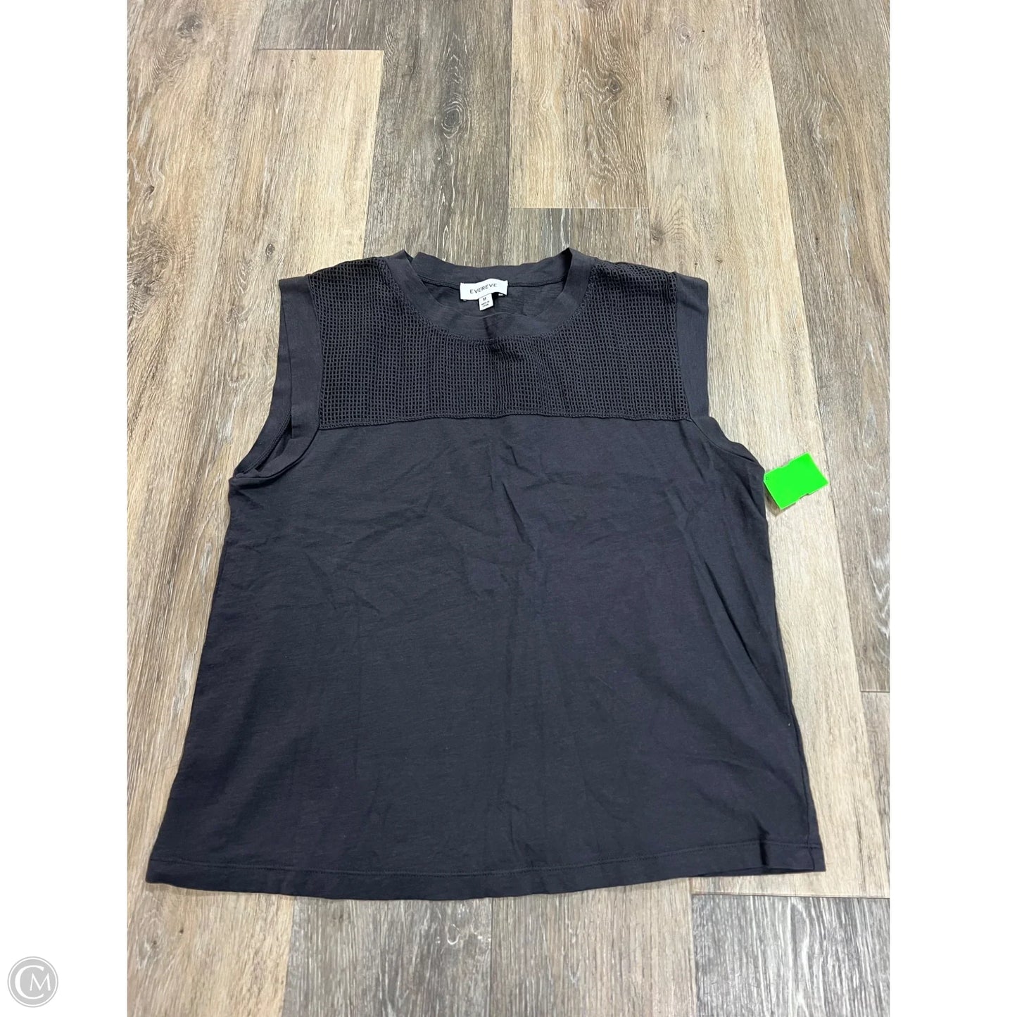 Top Short Sleeve By Evereve In Grey, Size: M