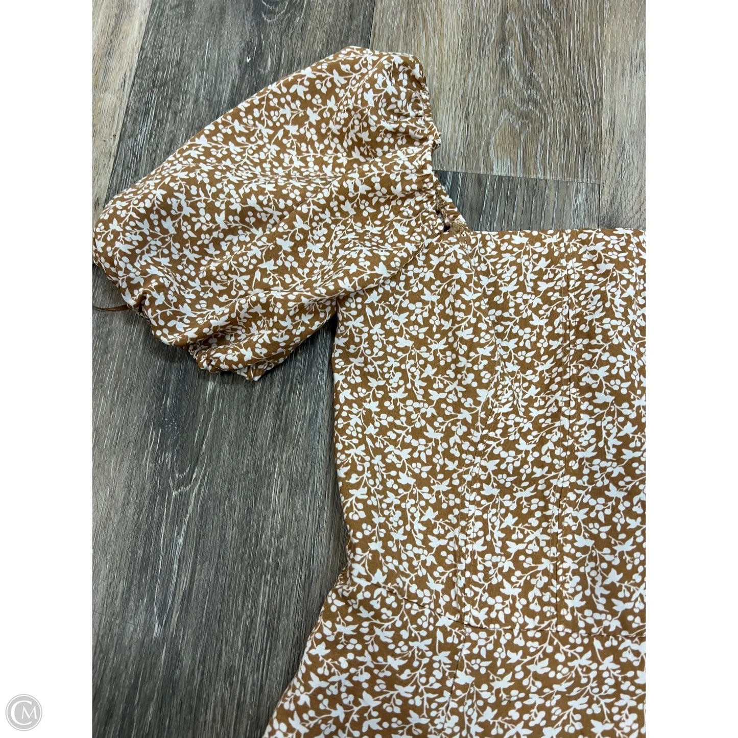 Dress Casual Short By Abercrombie And Fitch In Tan, Size: Xs