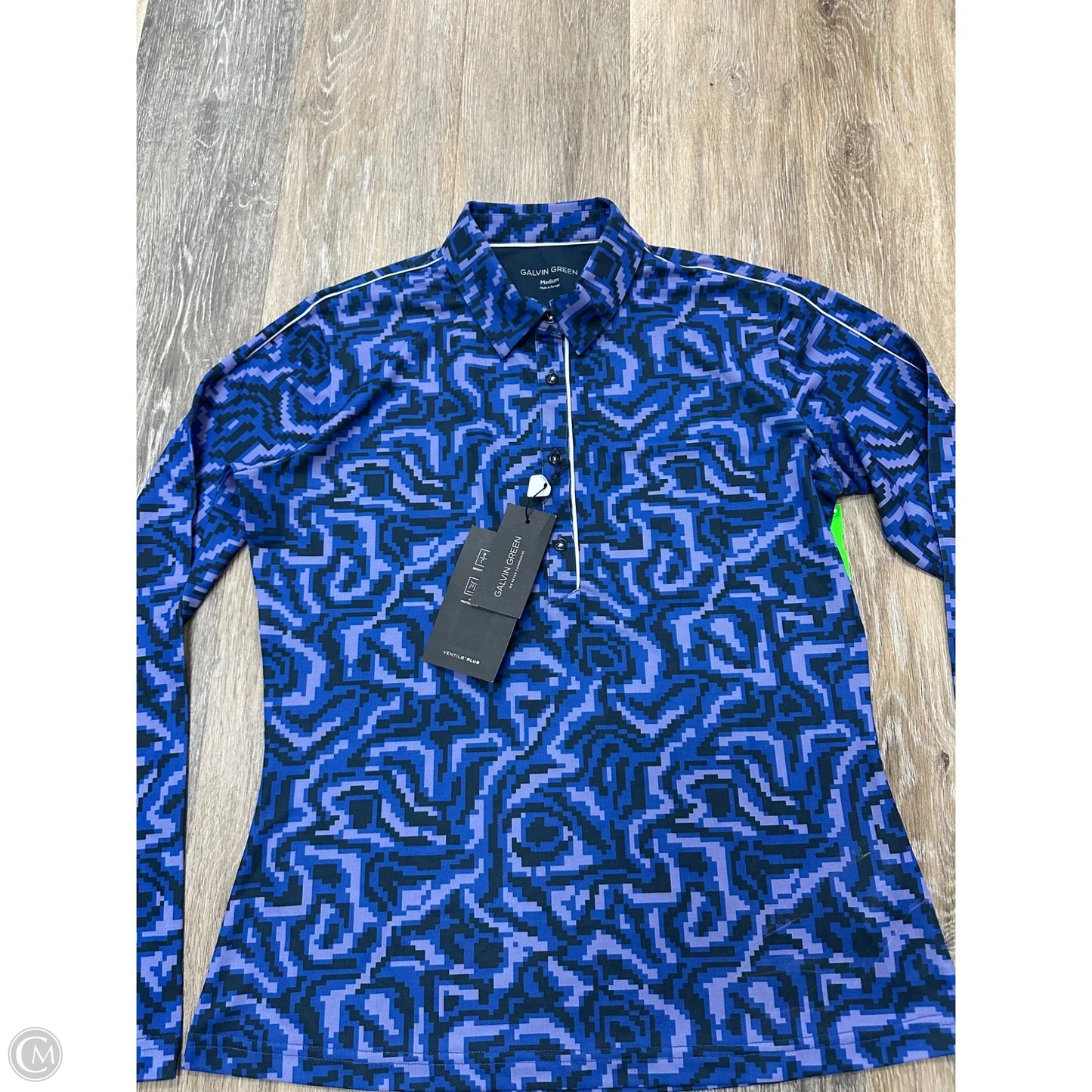 Athletic Top Long Sleeve Collar By Galvin Green In Blue, Size: M