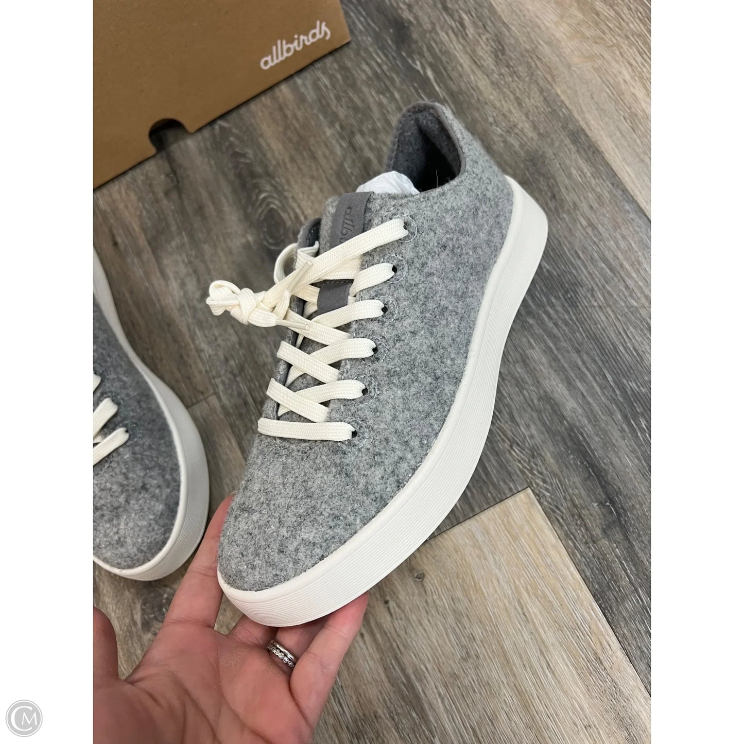 Shoes Sneakers By Allbirds In Grey, Size: 8.5