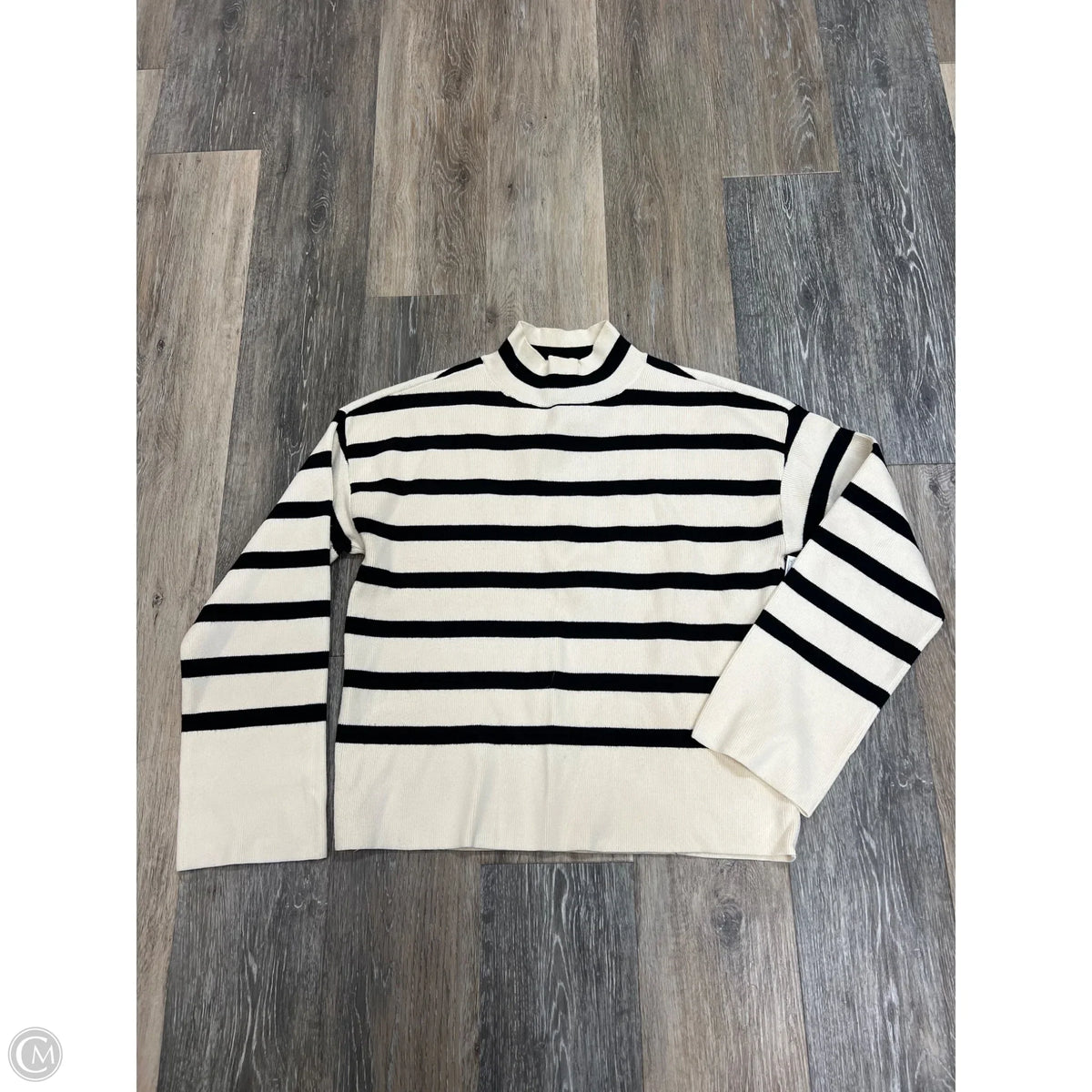 Sweater By Evereve In Striped Pattern, Size: M