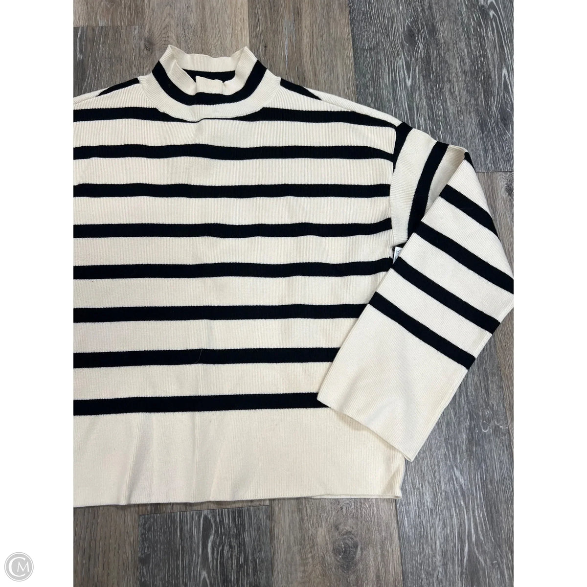 Sweater By Evereve In Striped Pattern, Size: M