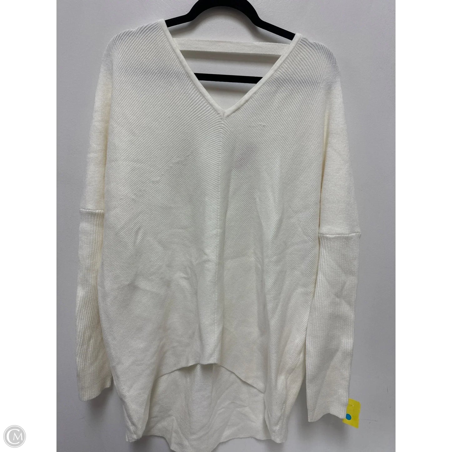 Sweater By Clothes Mentor In White, Size: 1x