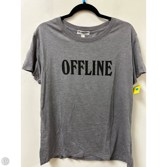 Top Short Sleeve By Clothes Mentor In Grey, Size: L