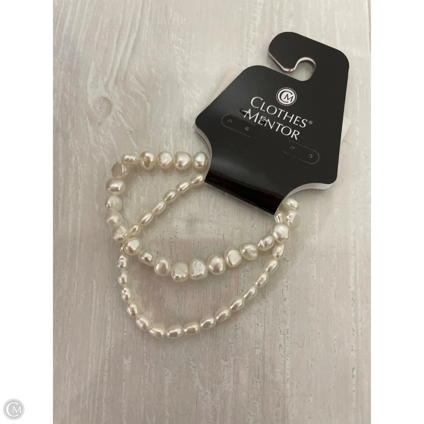 Bracelet Set By Clothes Mentor, Size: 02 Piece Set