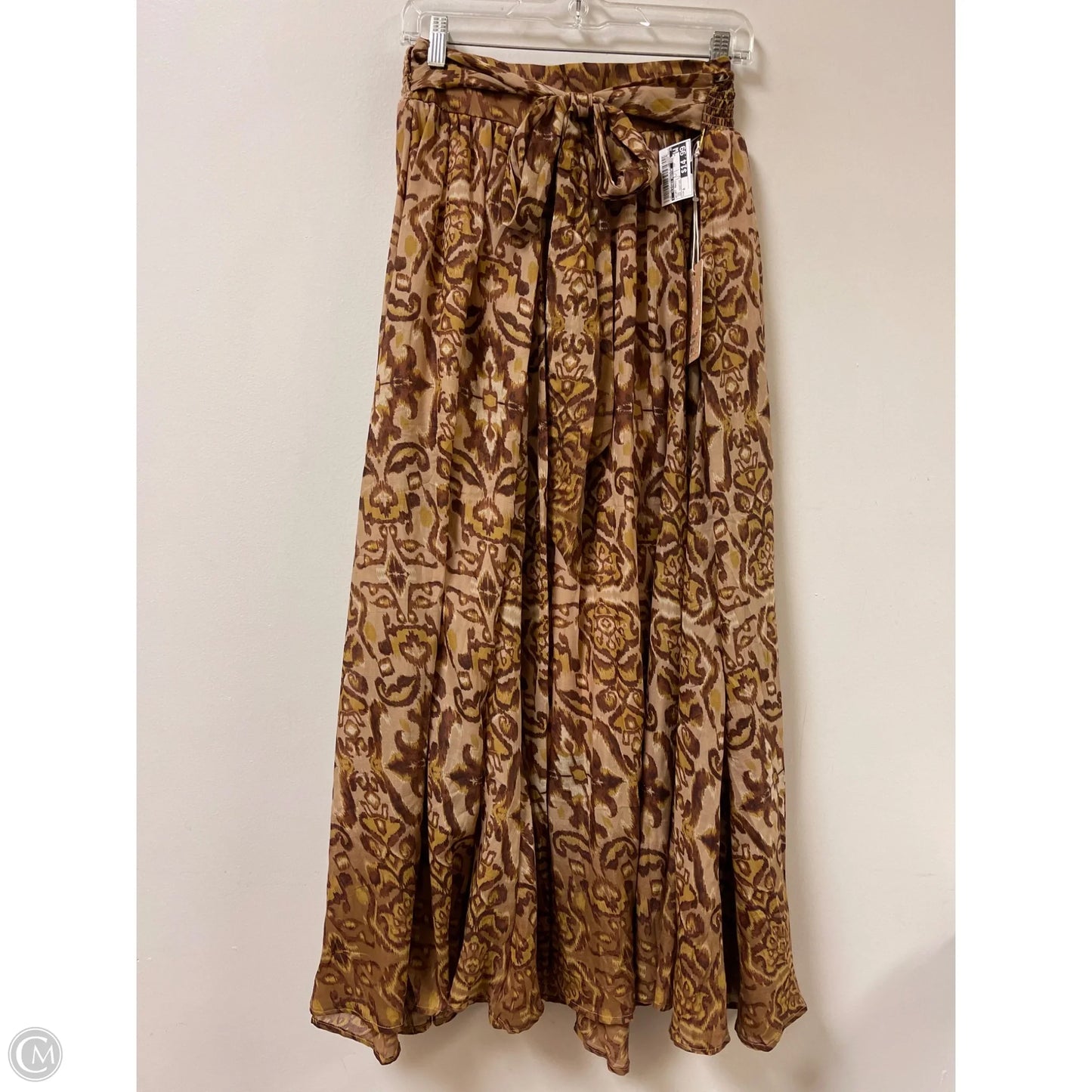 Skirt Maxi By Clothes Mentor In Tan, Size: 8