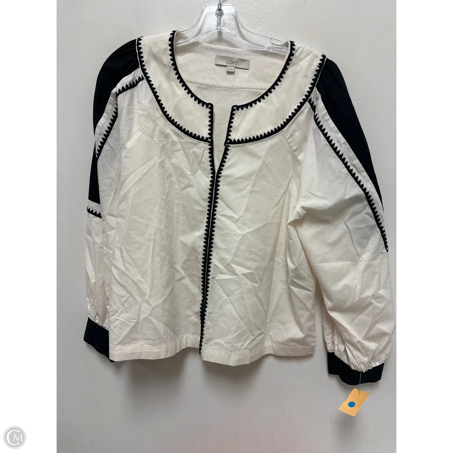 Top Long Sleeve By Loft In Cream, Size: M