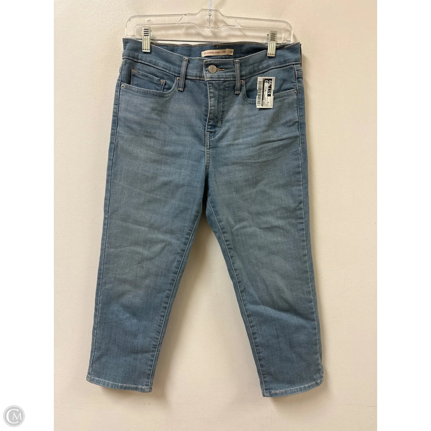 Jeans Cropped By Levis In Blue Denim, Size: 8
