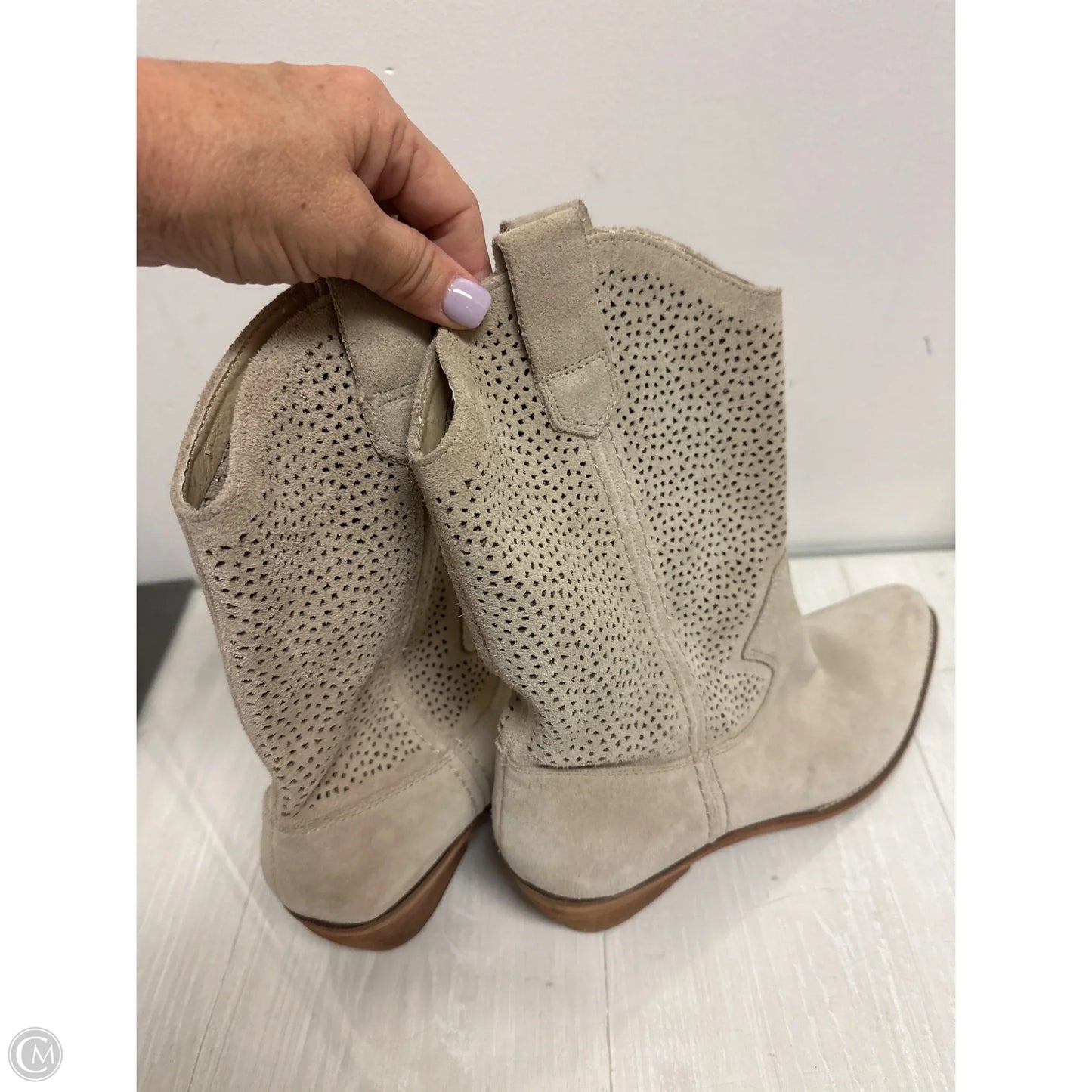 Boots Western By Bcbgeneration In Cream, Size: 10