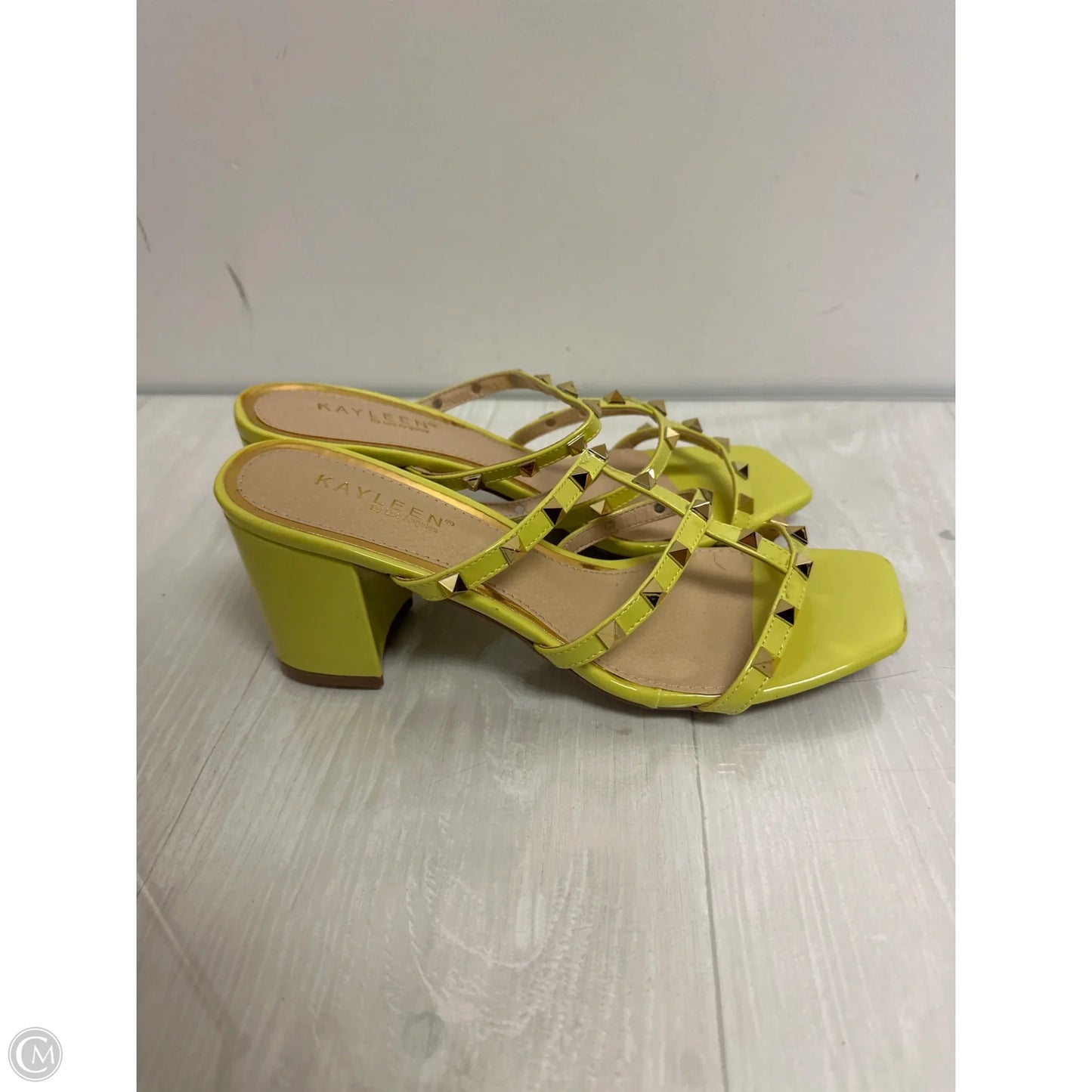 Shoes Heels Block By Clothes Mentor In Yellow, Size: 10