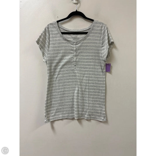 Top Short Sleeve By Old Navy In Grey, Size: Xl