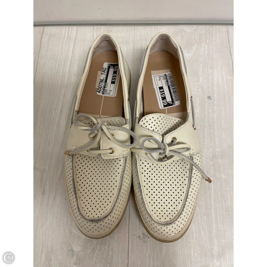 Shoes Flats By Dolce Vita In White, Size: 9