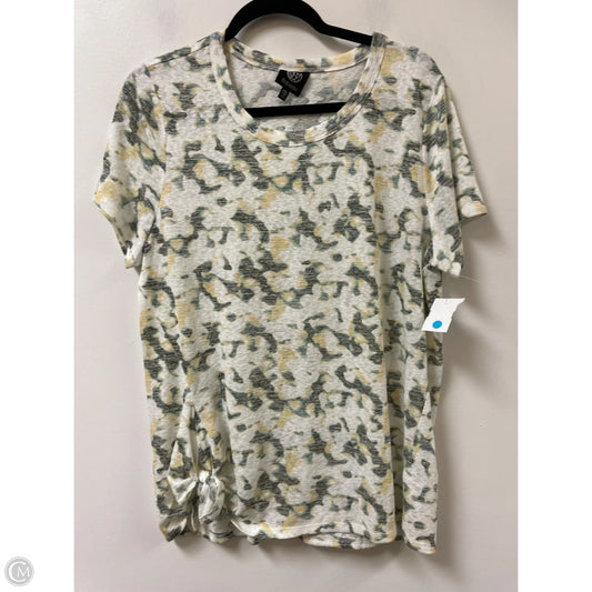 Top Short Sleeve By Bobeau In Yellow, Size: 1x