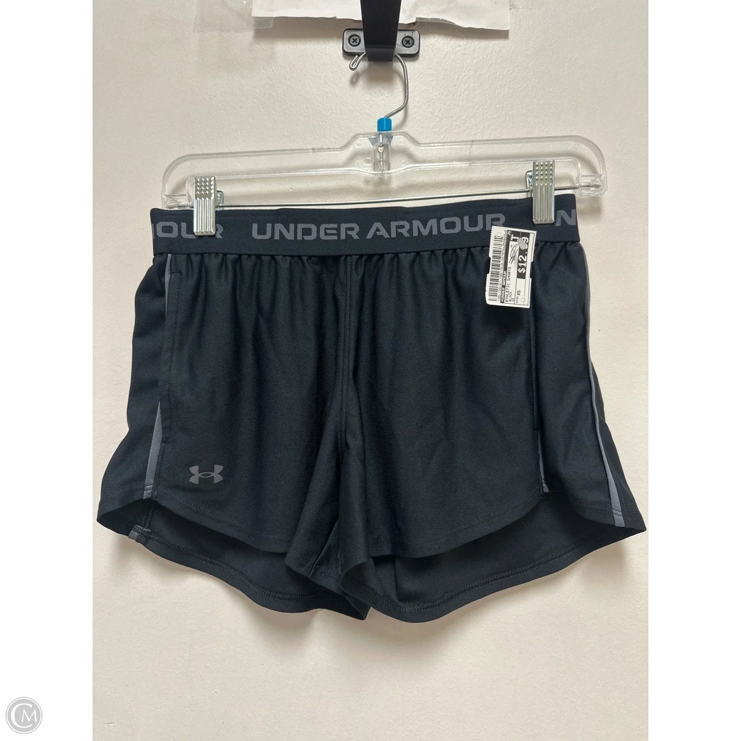 Athletic Shorts By Under Armour In Black, Size: Xs