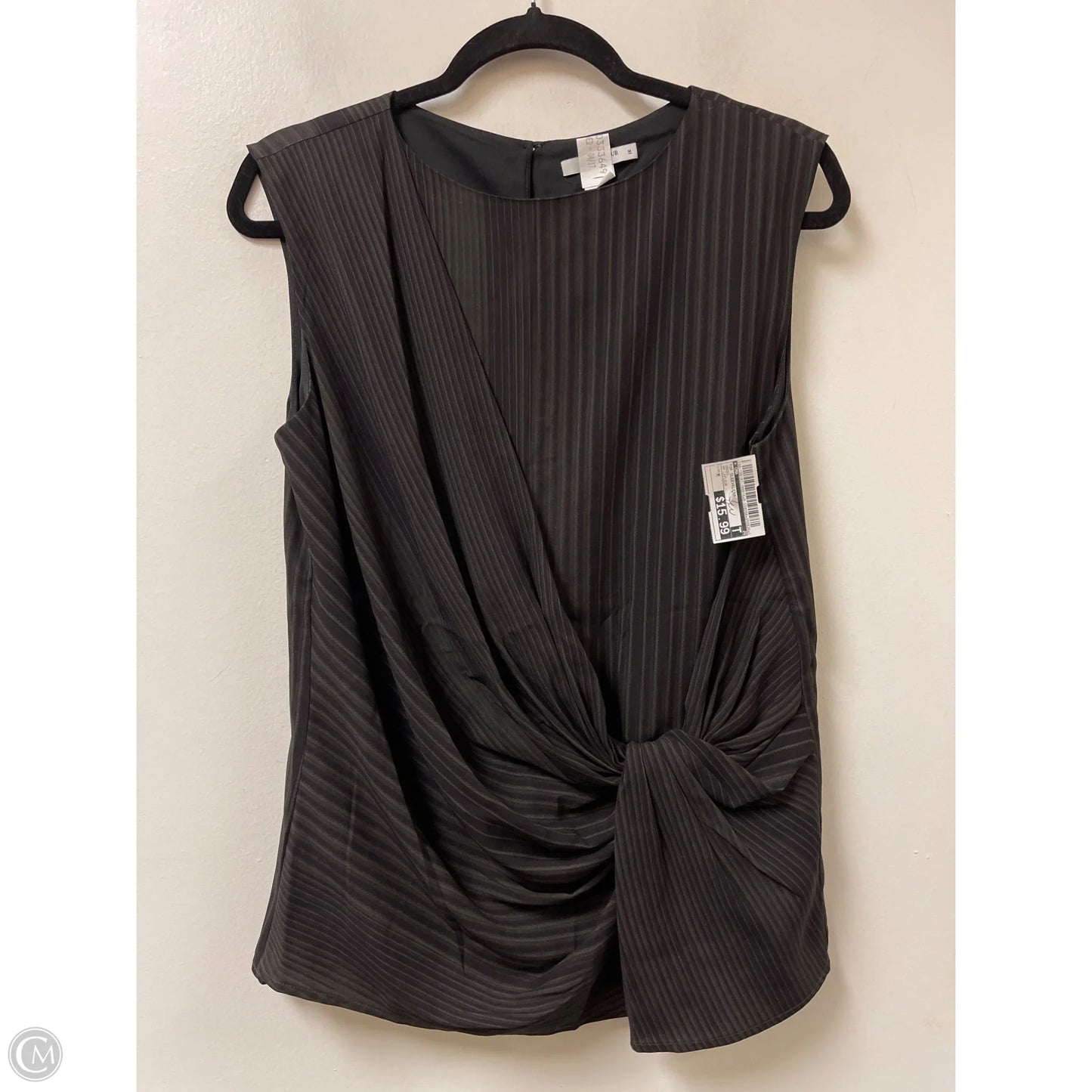 Top Sleeveless By Cma In Green, Size: M