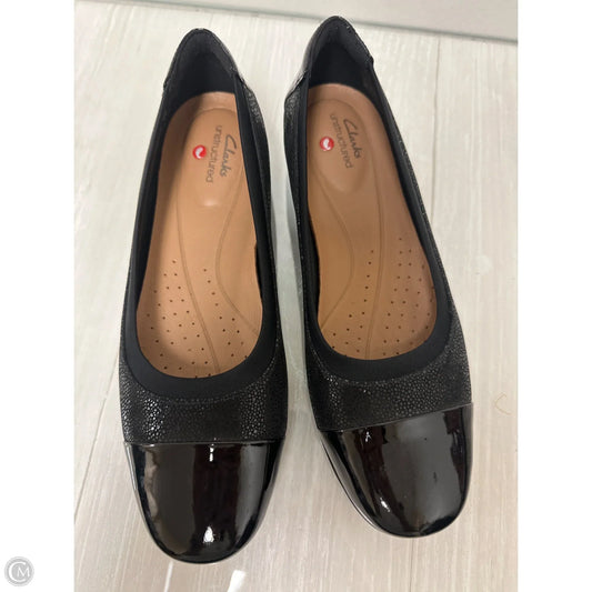 Shoes Flats By Clarks In Black, Size: 6.5
