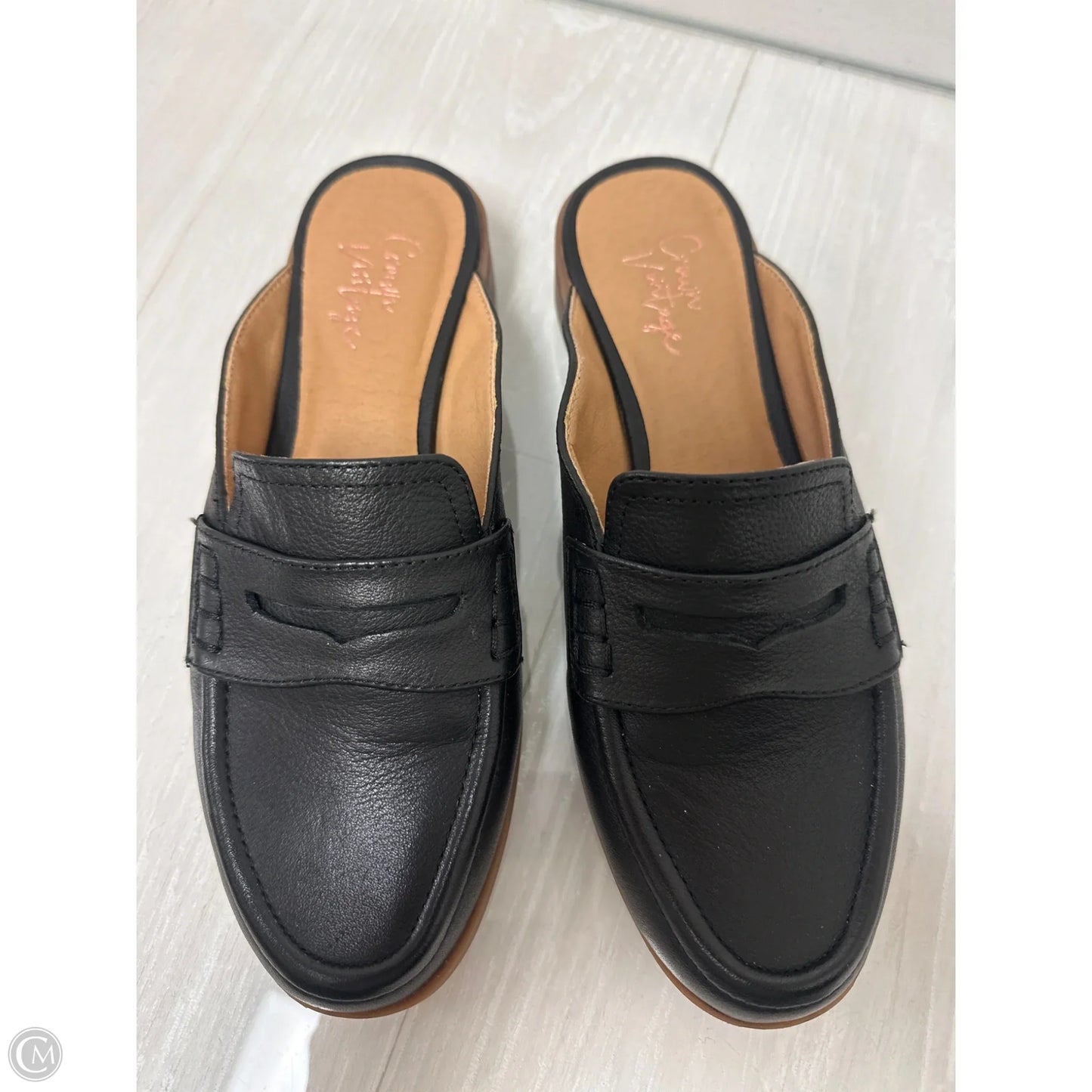 Shoes Flats By Crown Vintage In Black, Size: 6