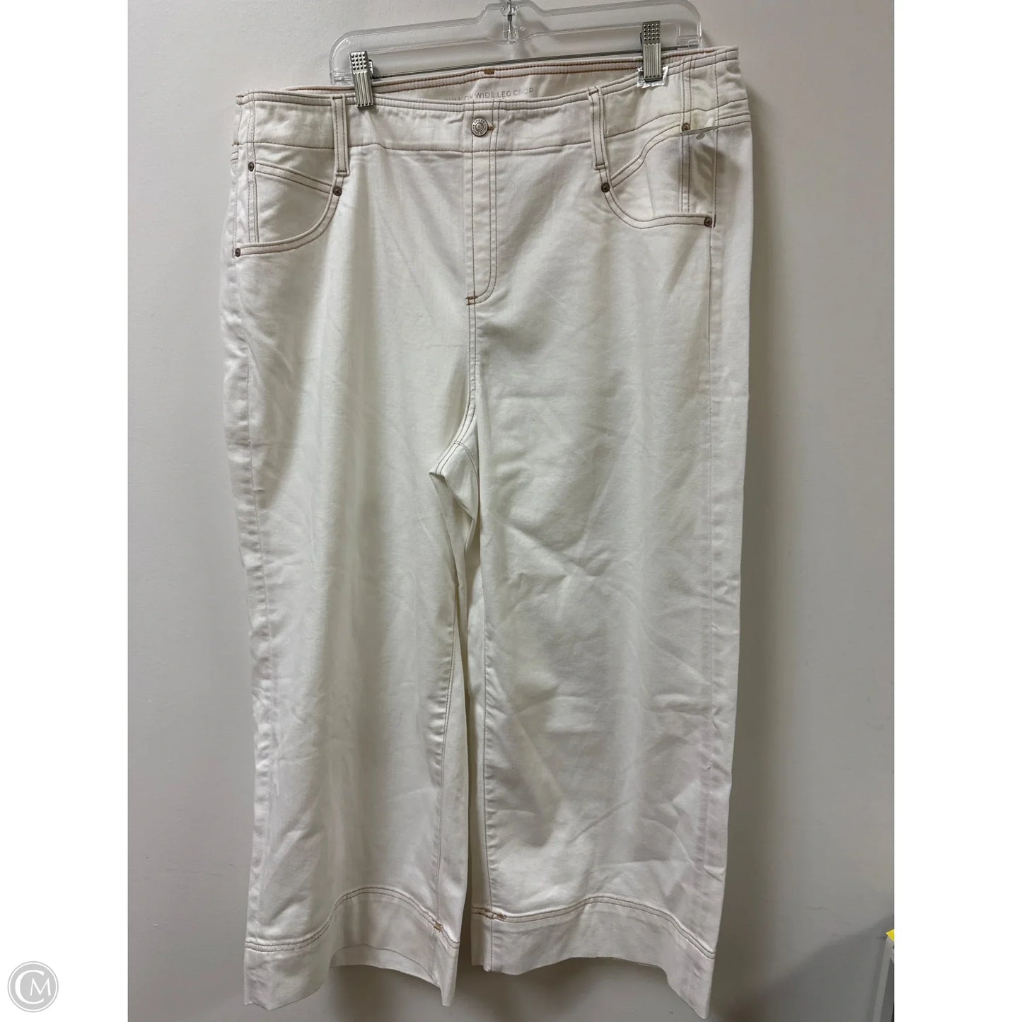 Jeans Wide Leg By Chicos In Cream, Size: 20