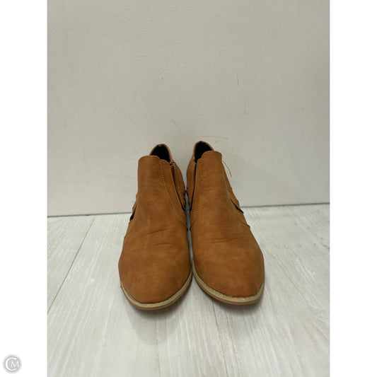 Boots Ankle Heels By Clothes Mentor In Brown, Size: 8.5