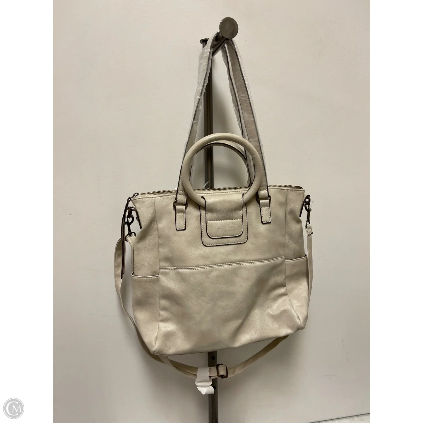 Handbag By Clothes Mentor, Size: Medium