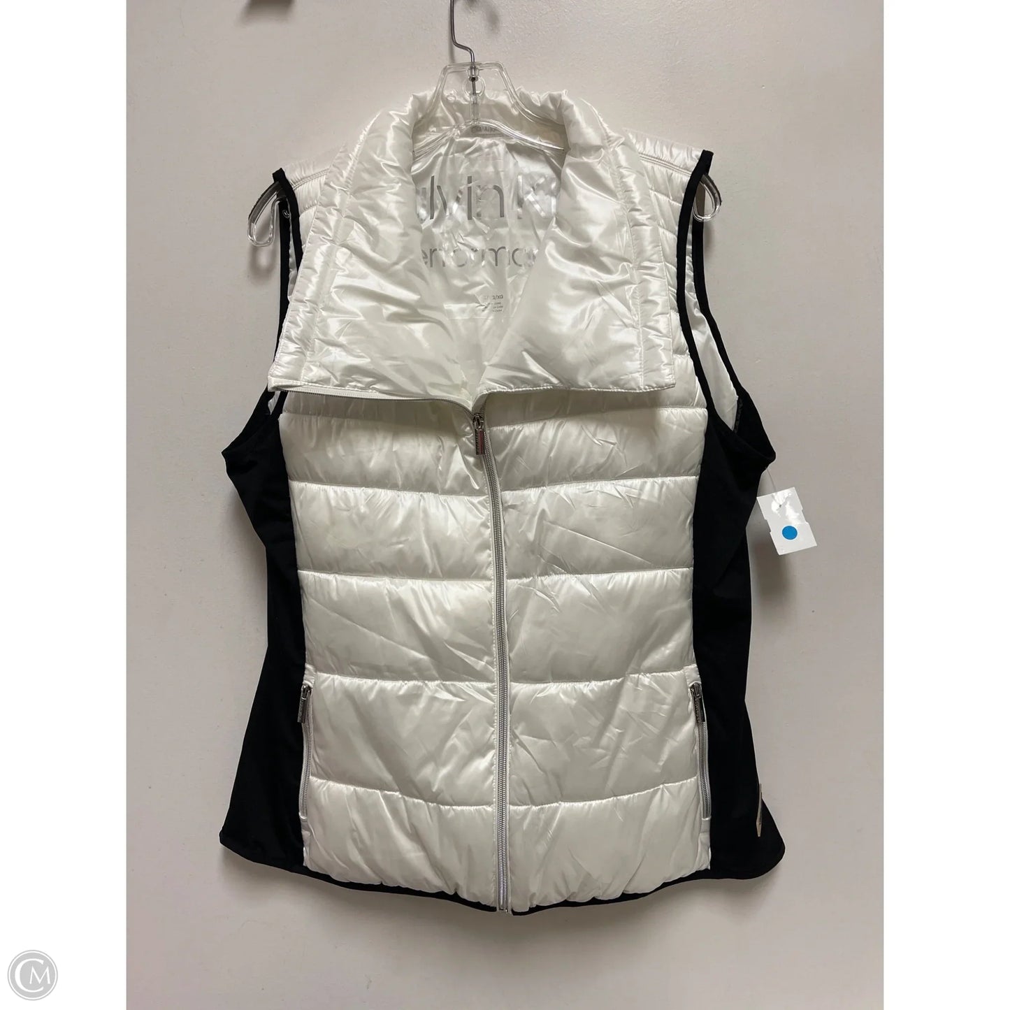 Vest Puffer & Quilted By Calvin Klein In White, Size: Xl
