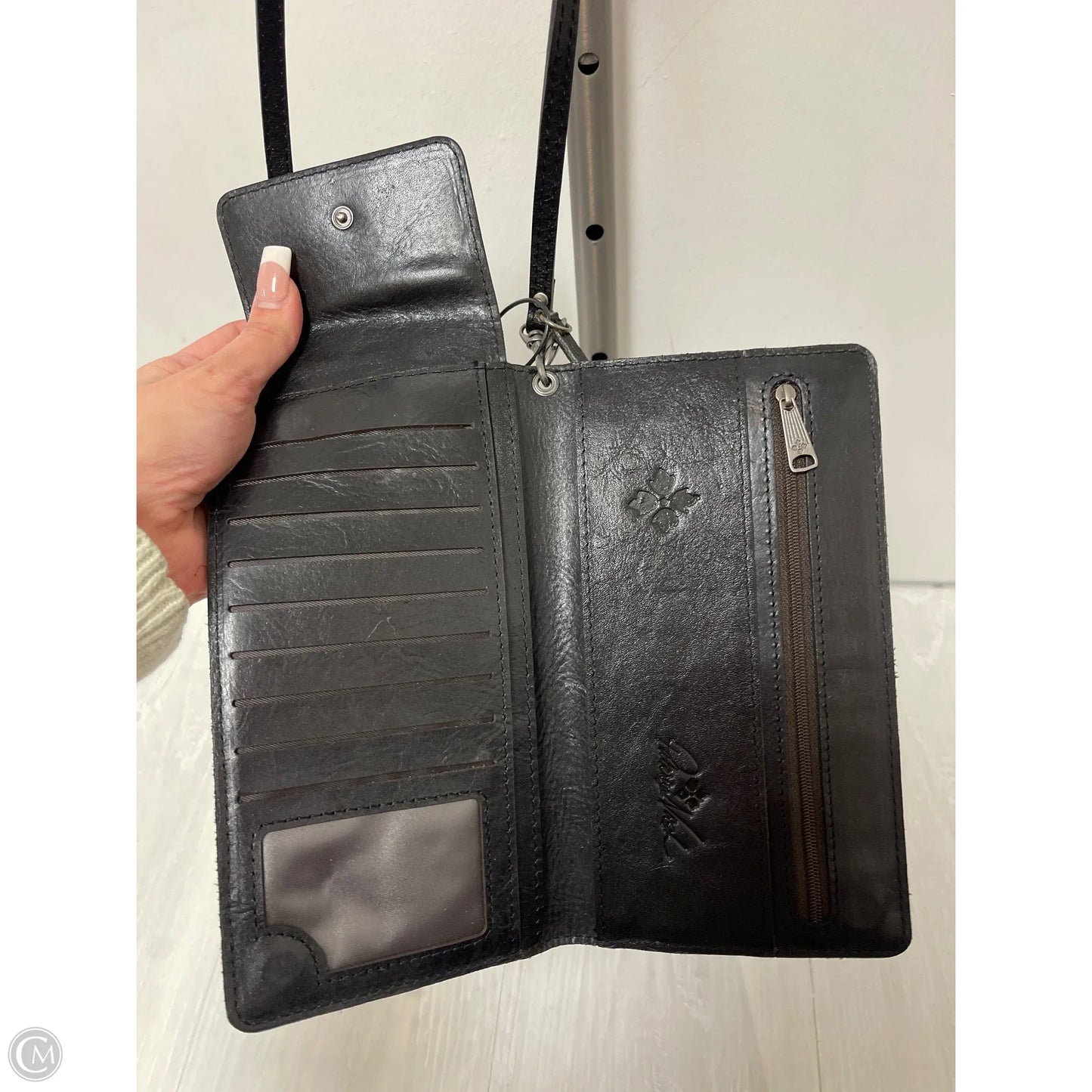 Wallet Designer By Patricia Nash, Size: Medium