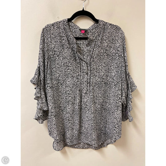 Top Short Sleeve By Vince Camuto In Black & White, Size: L