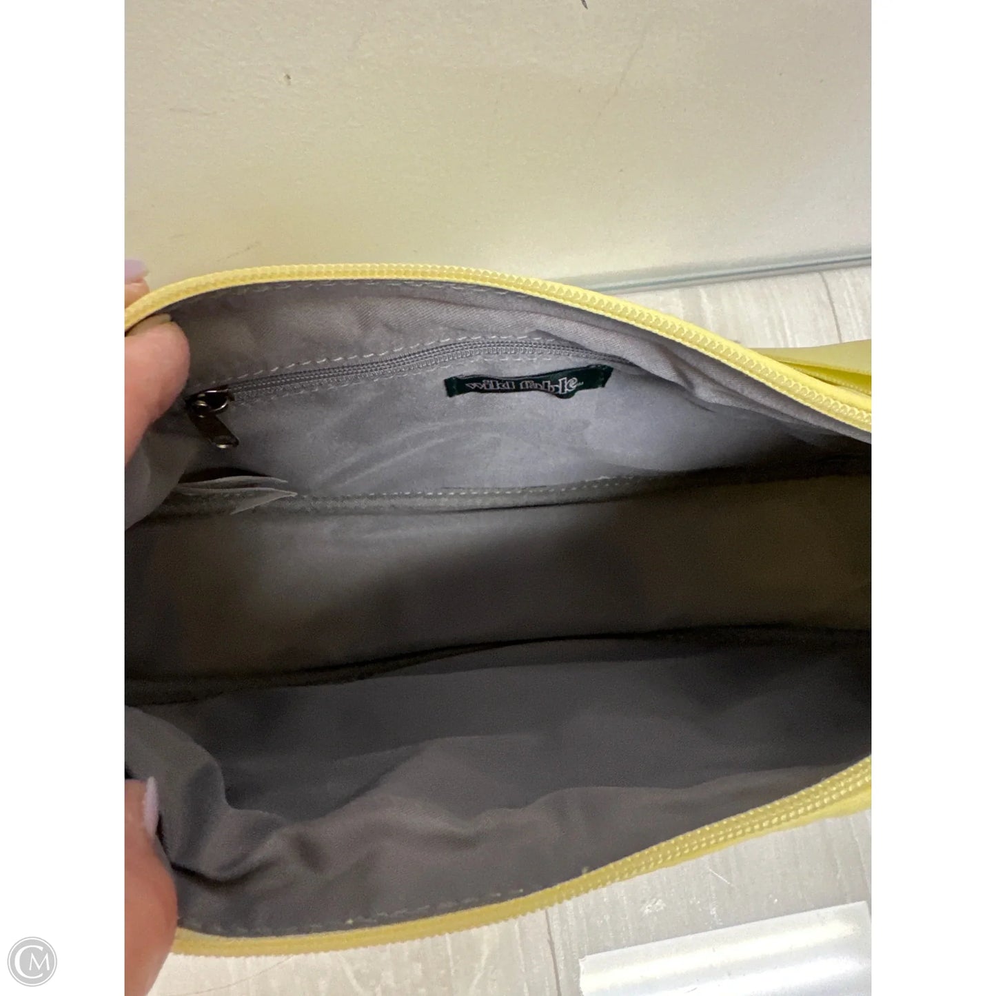 Handbag By Wild Fable, Size: Medium