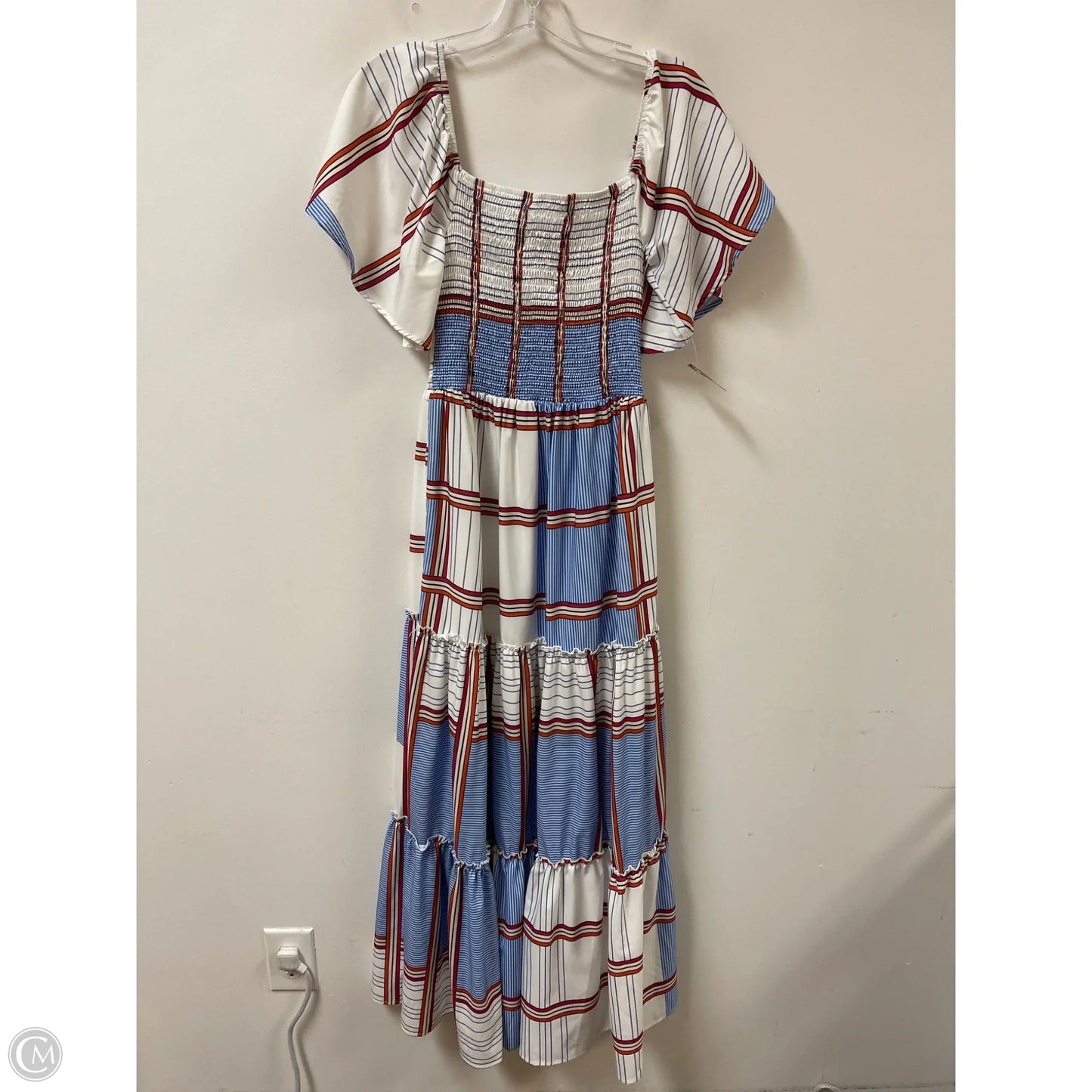 Dress Casual Maxi By Clothes Mentor In Blue & Red & White, Size: M