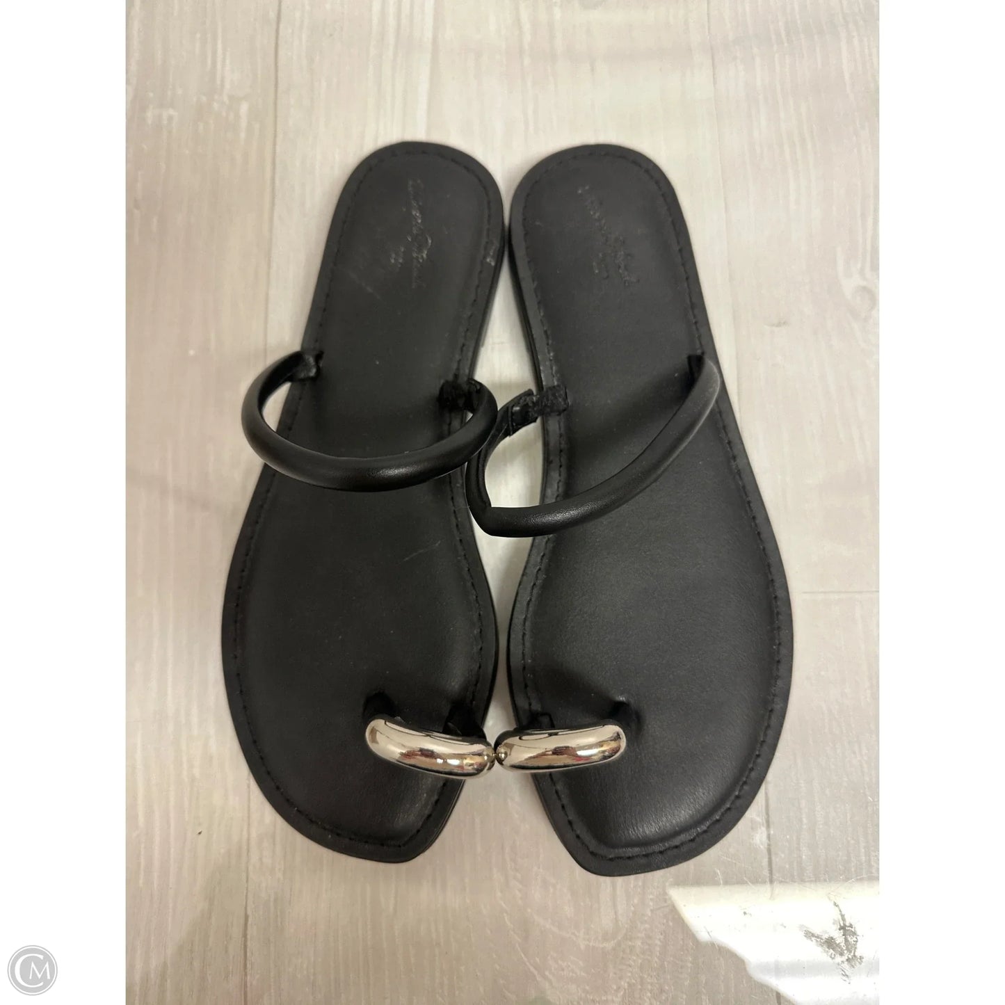 Sandals Flats By Universal Thread In Black, Size: 6.5