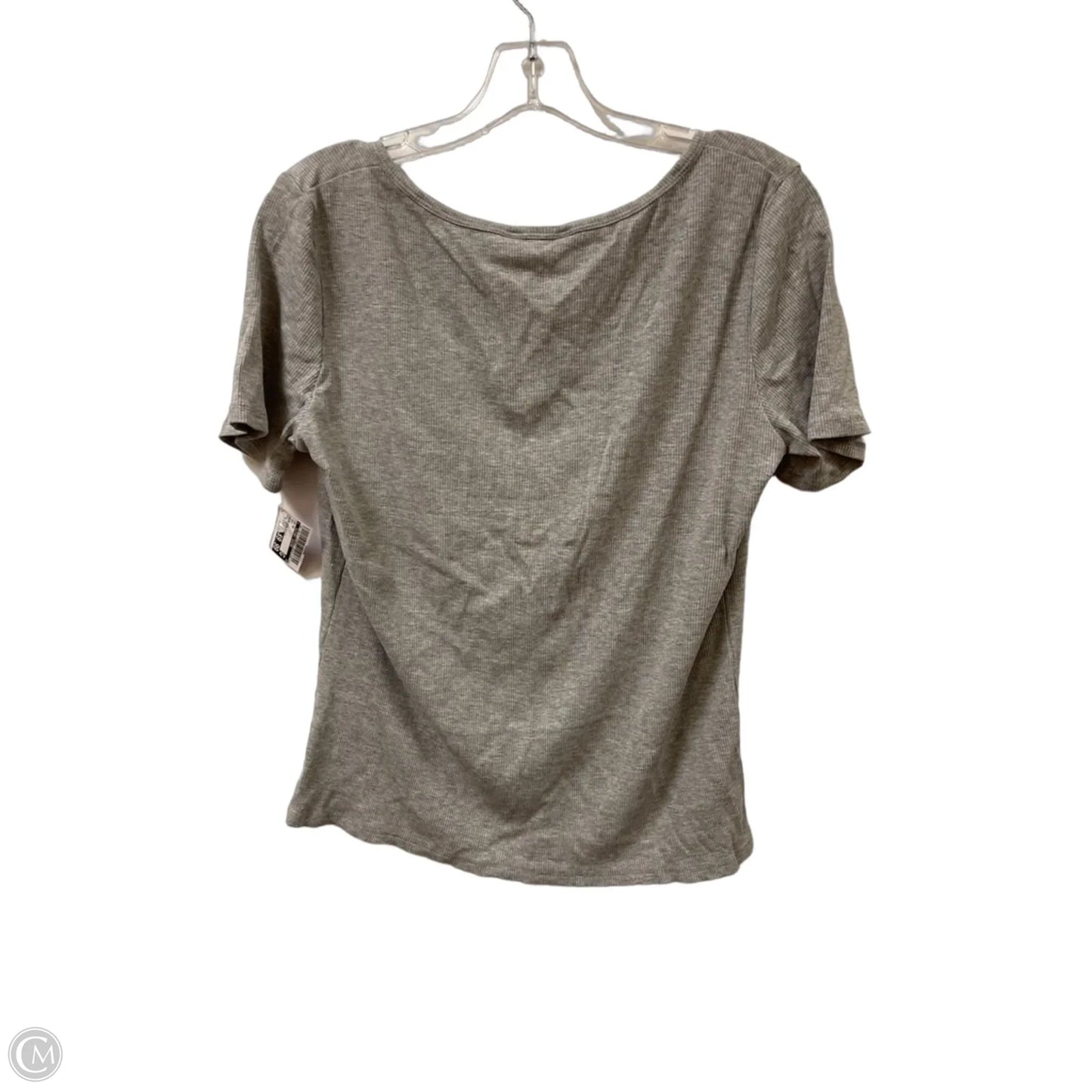 Top Short Sleeve By Clothes Mentor In Grey, Size: L