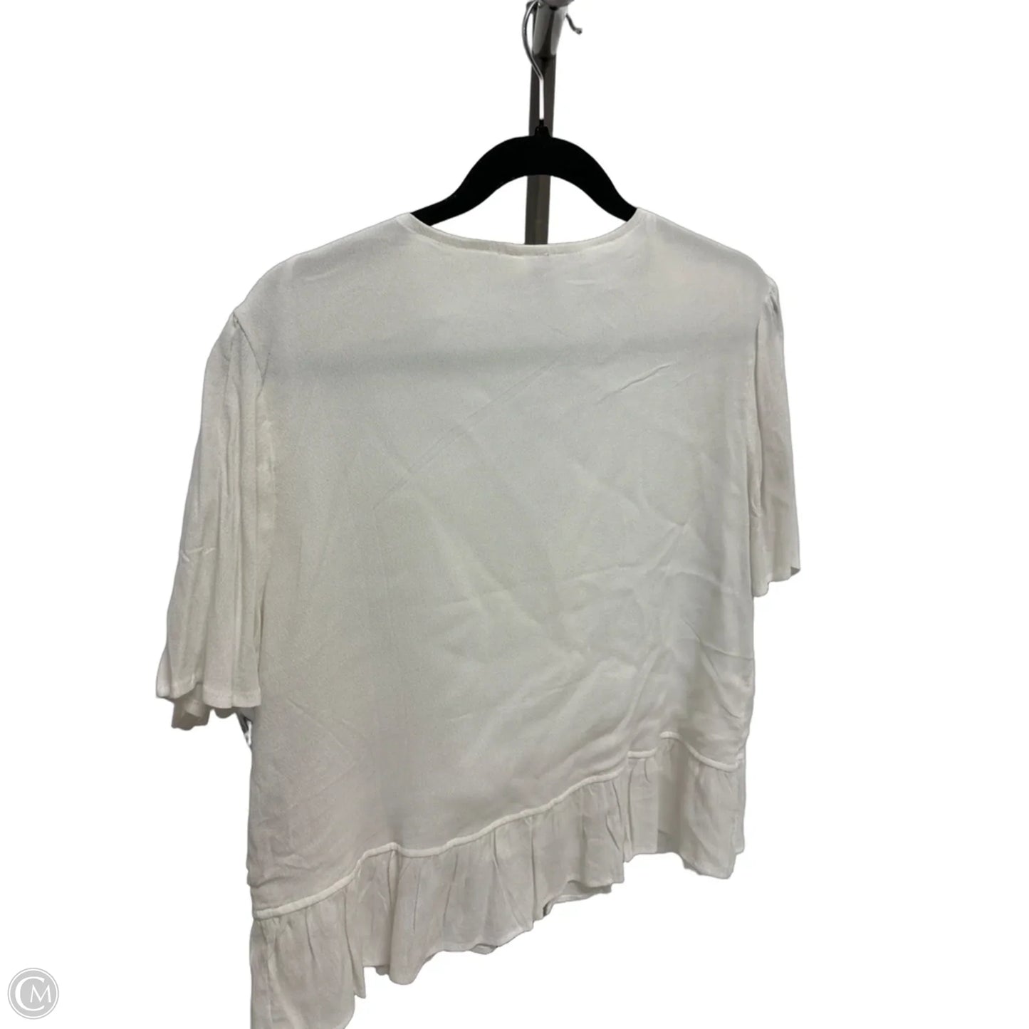 Top Short Sleeve By Alya In White, Size: Xl