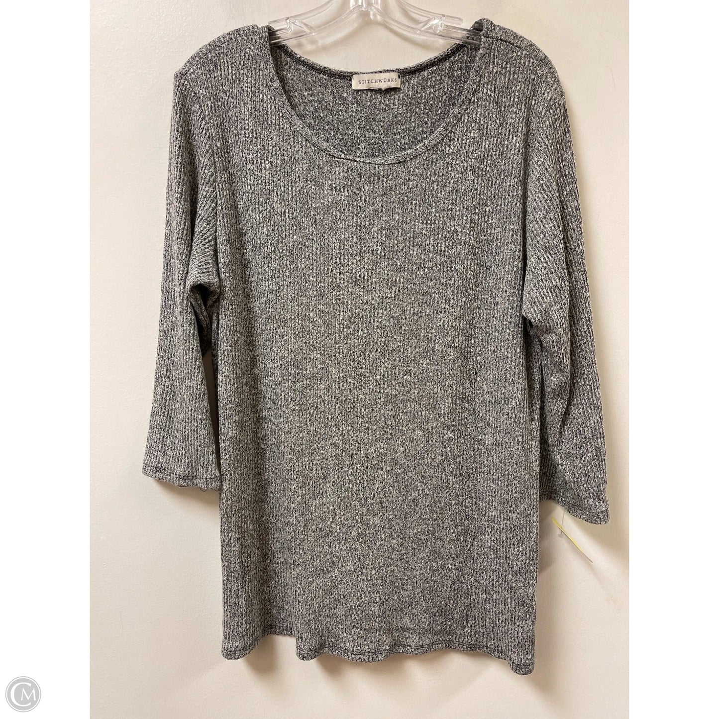 Top Long Sleeve By Clothes Mentor In Grey, Size: 1x