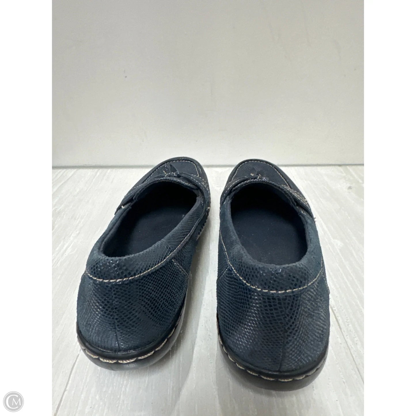 Shoes Flats By Clarks In Blue, Size: 6