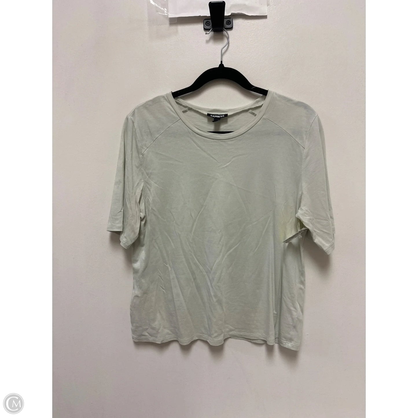 Top Short Sleeve By Express In Green, Size: Xs