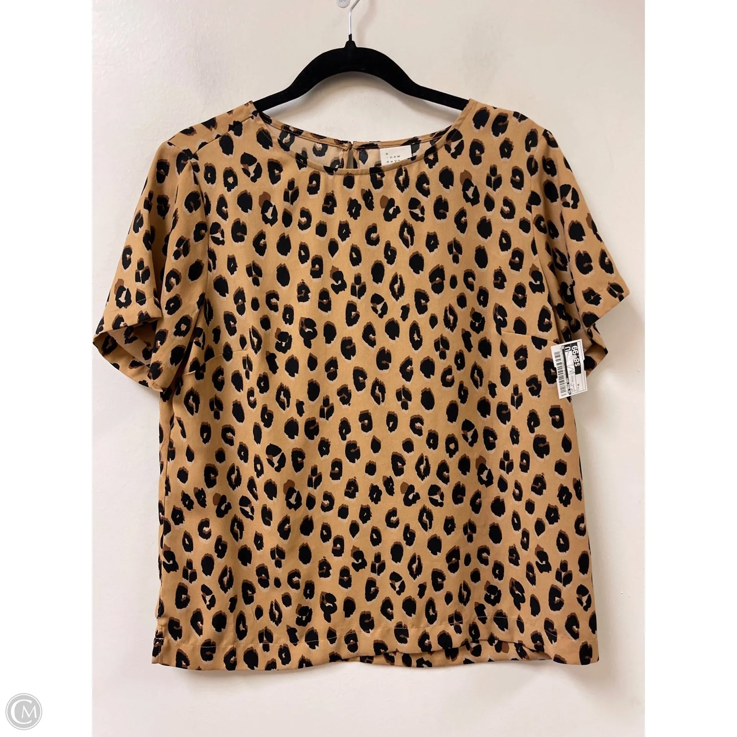 Top Short Sleeve By A New Day In Animal Print, Size: M