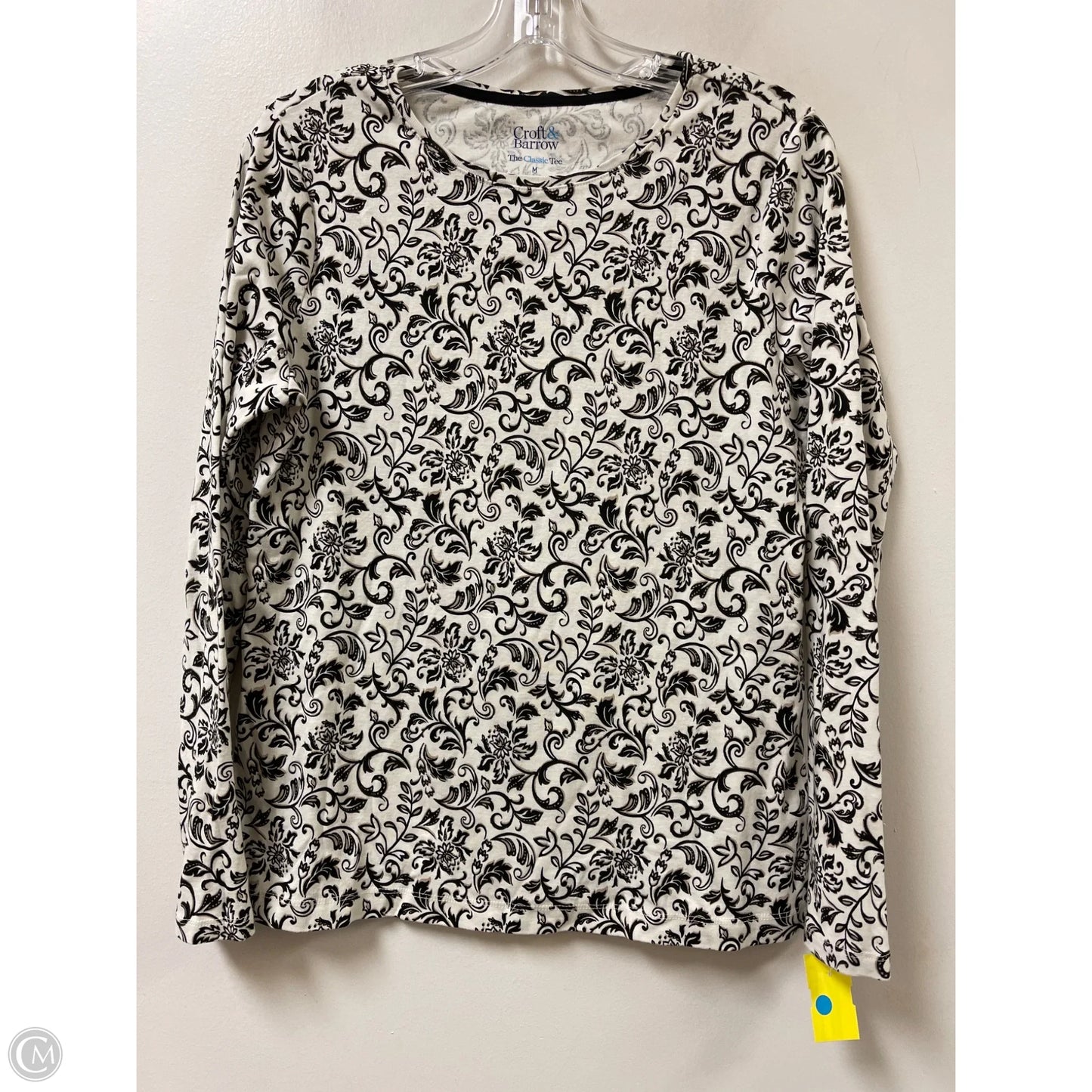 Top Long Sleeve By Croft And Barrow In Cream, Size: M