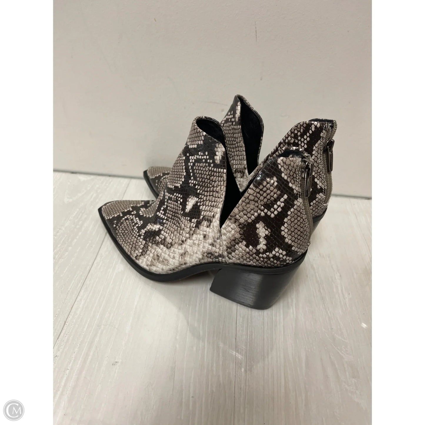 Boots Ankle Heels By Vince Camuto In Snakeskin Print, Size: 10