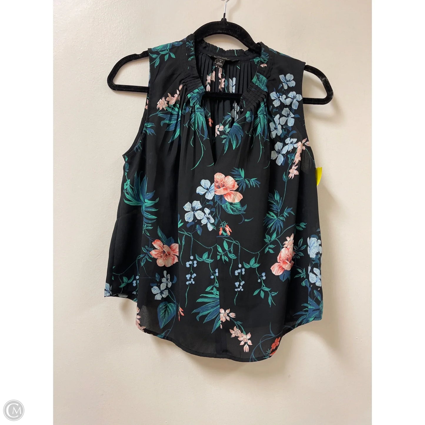 Top Sleeveless By Banana Republic In Black, Size: Sp