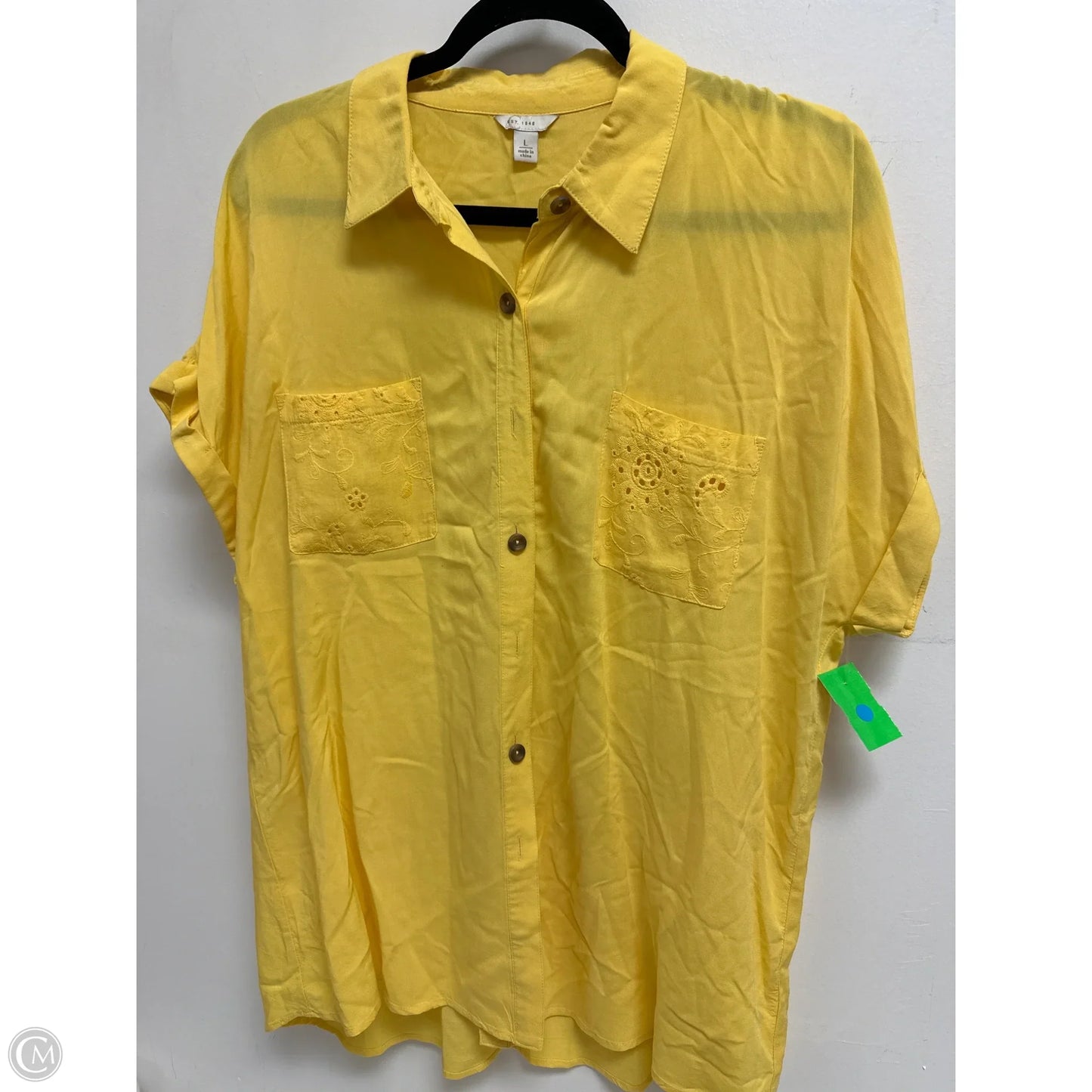 Top Short Sleeve By Cato In Yellow, Size: L