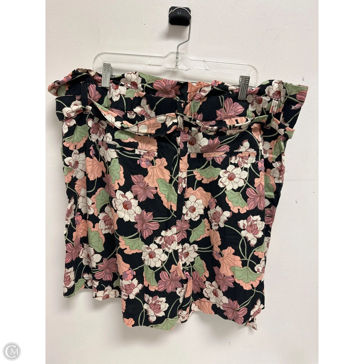 Shorts By Who What Wear In Floral Print, Size: 20