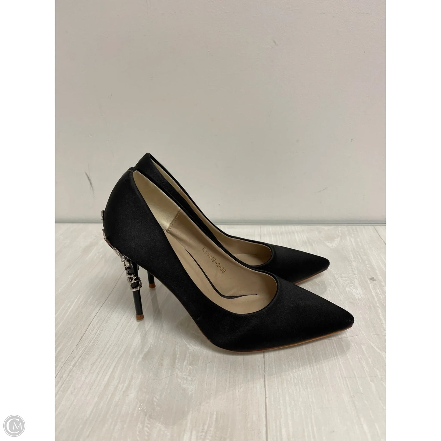 Shoes Heels Stiletto By Clothes Mentor In Black, Size: 6