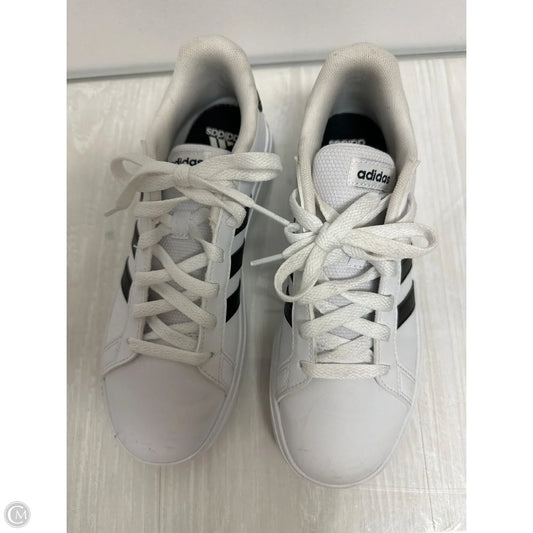 Shoes Athletic By Adidas In White, Size: 5.5