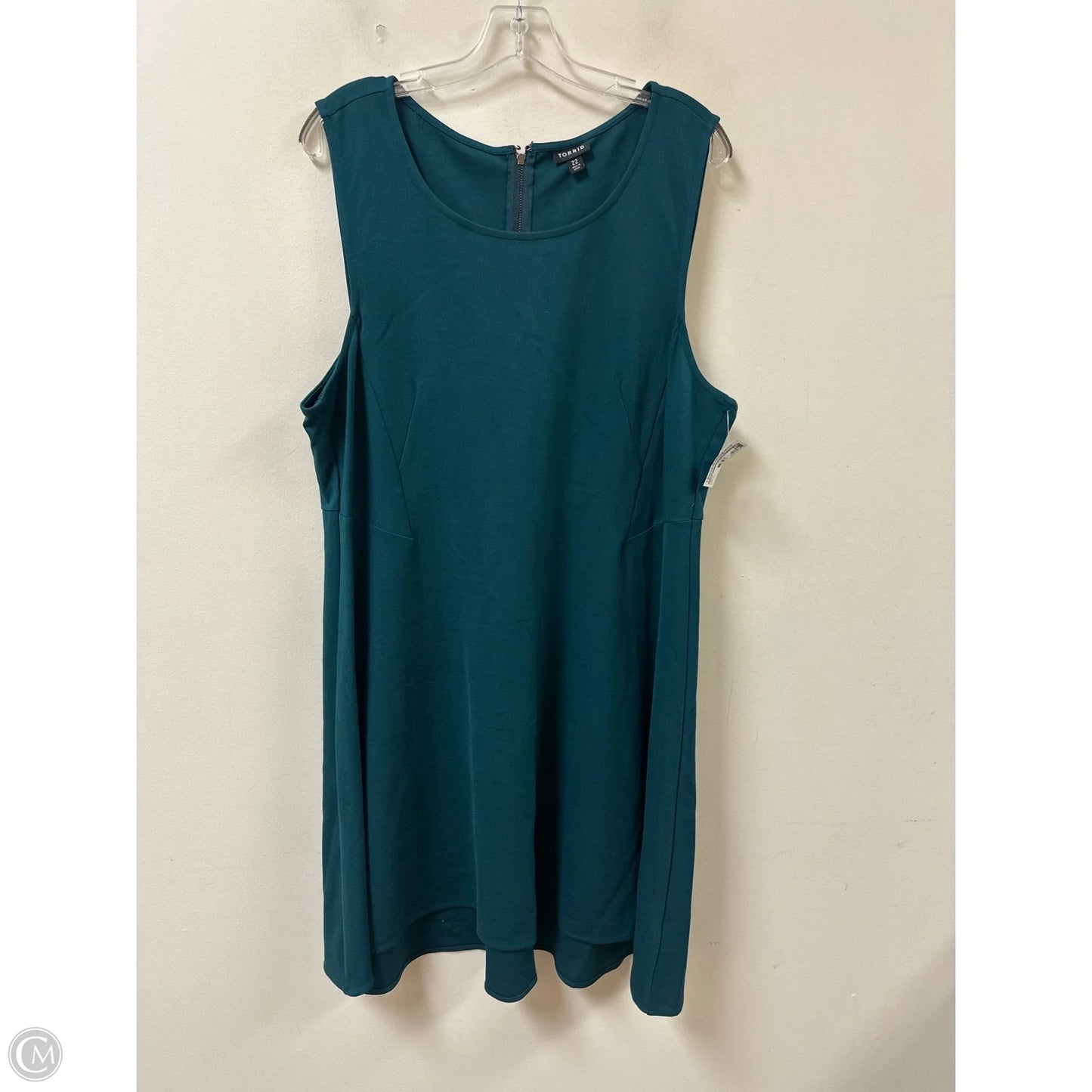 Dress Party Short By Torrid In Green, Size: 3x