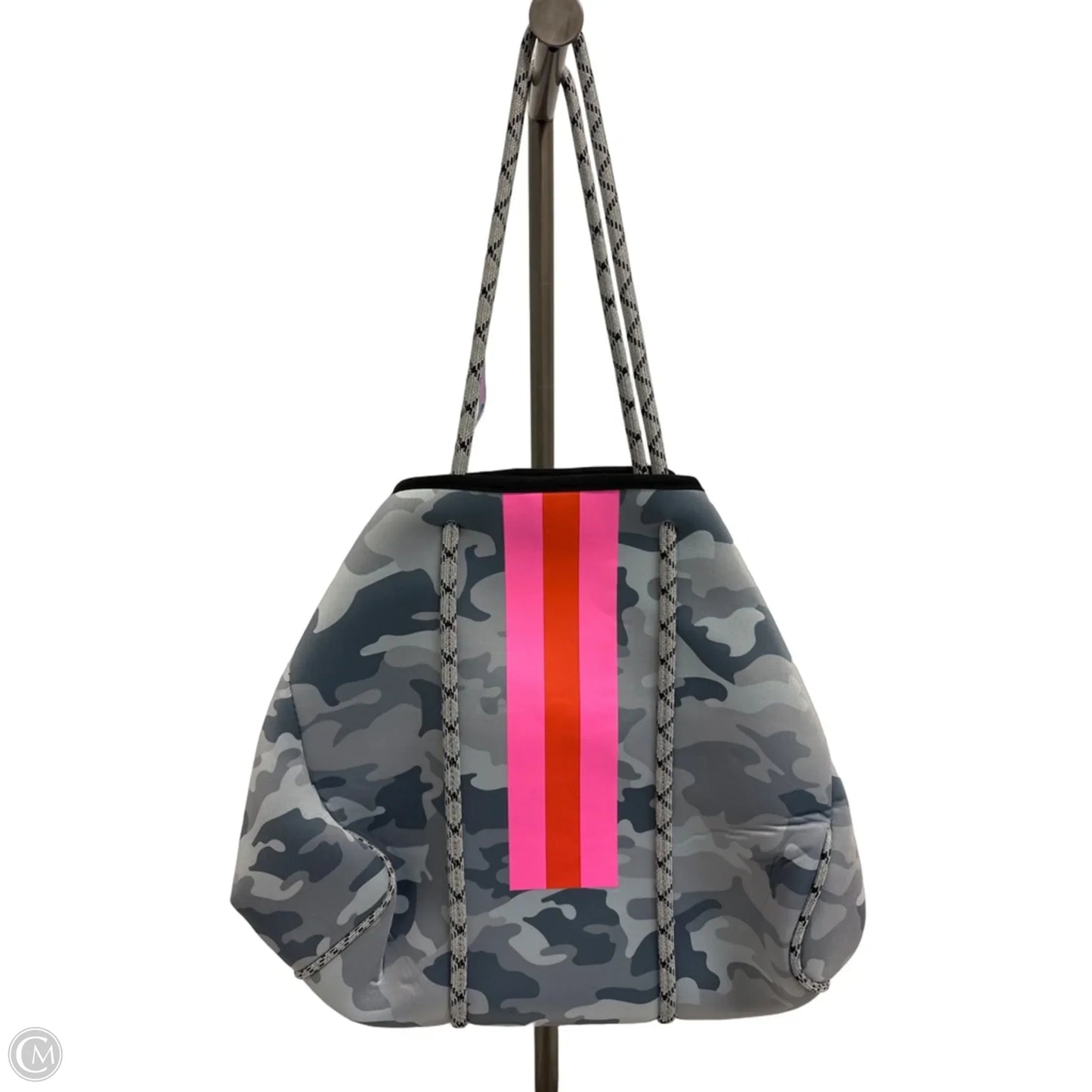 Tote By Clothes Mentor, Size: Large